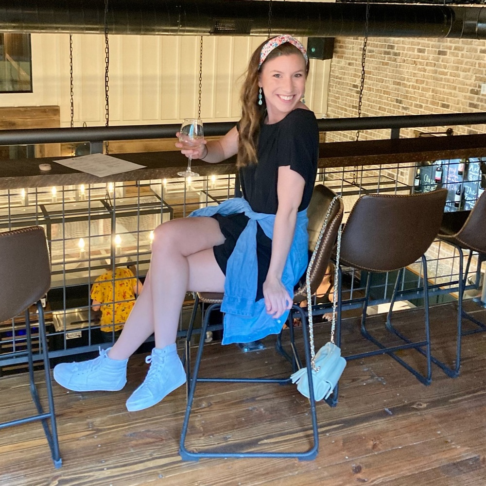 Meet your Posher, Olivia